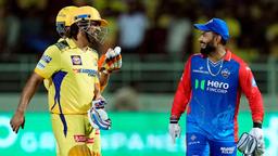 MS Dhoni and Rishabh Pant