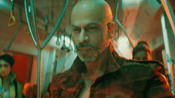 Still of SRK in Jawan