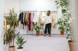 What to Wear on a Panel Discussion