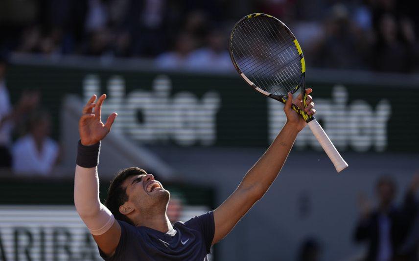 French Open: Carlos Alcaraz scripts epic comeback victory against Jannik  Sinner, reaches final, carlos alcaraz, jannik sinner, french open final,  tennis news, latest news, sports
