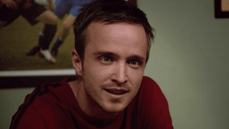 jesse pinkman in maroon t-shirt
